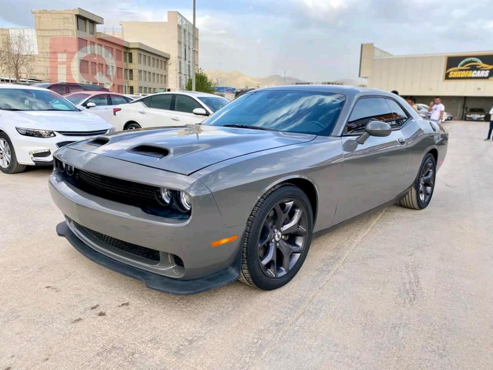 Dodge Challenger
